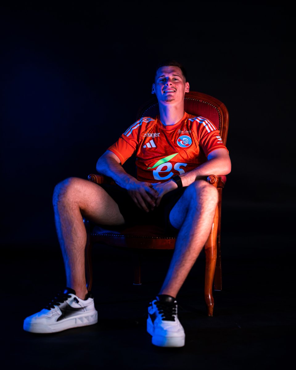 官方：斯特拉斯堡免签前布里斯托尔城门将门将巴吉